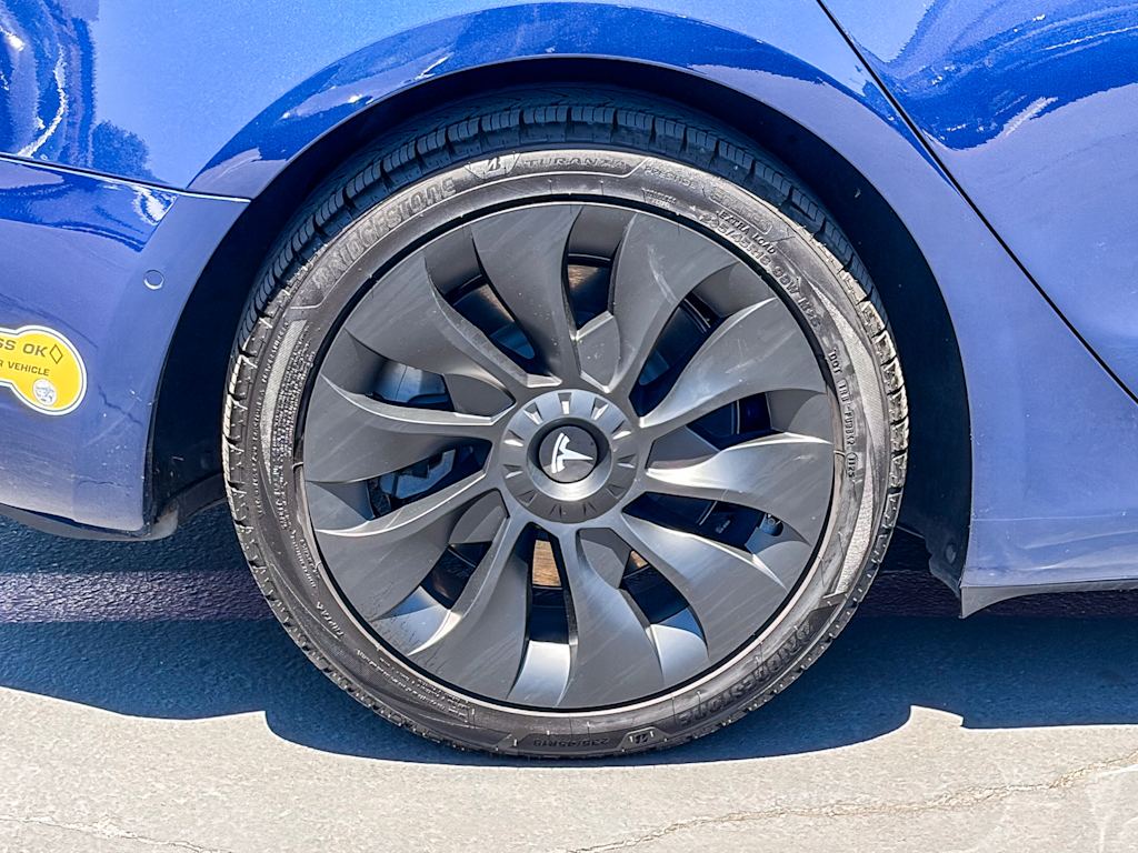 Thumbnail: 2022 Tesla Model 3 - 18