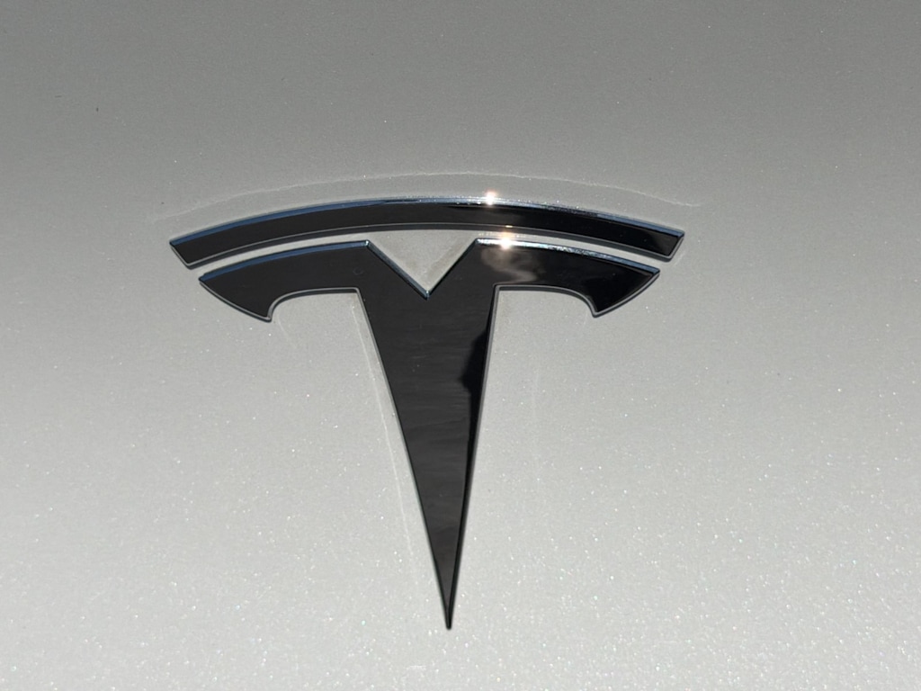 Thumbnail: 2021 Tesla Model Y - 6