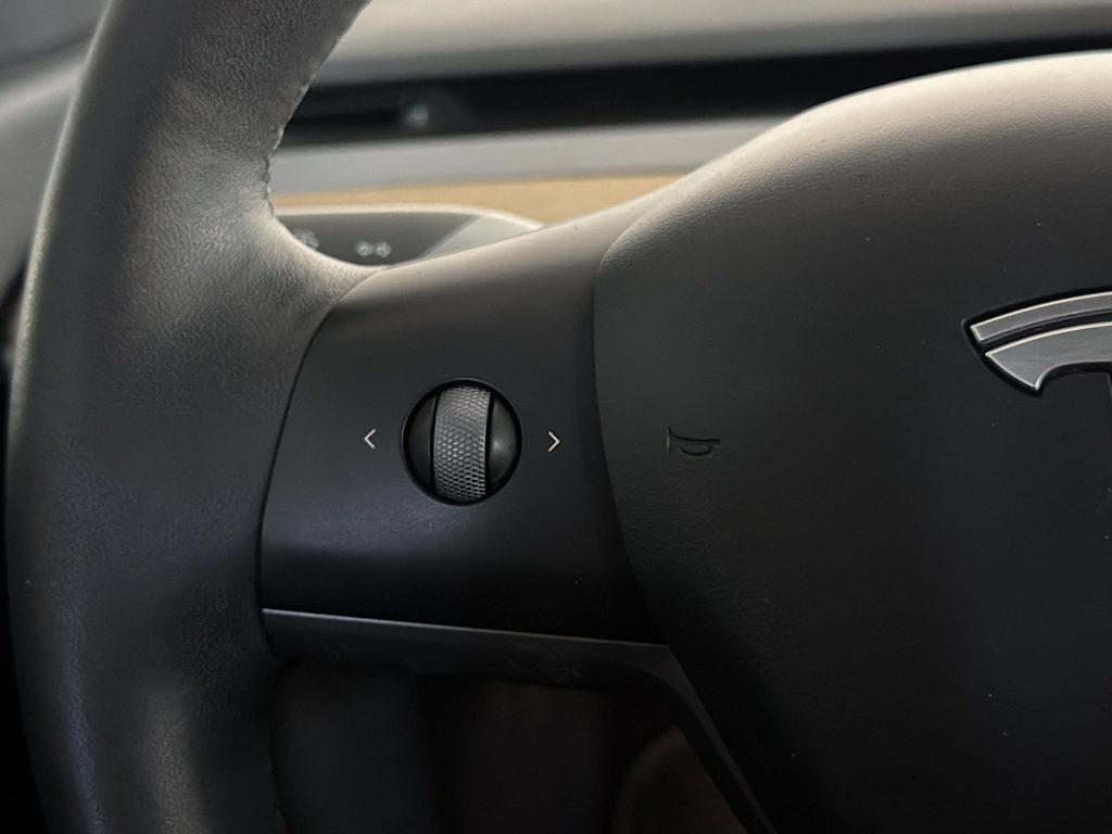 Thumbnail: 2021 Tesla Model Y - 25