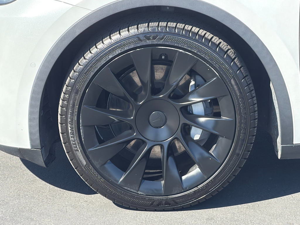 Thumbnail: 2021 Tesla Model Y - 29