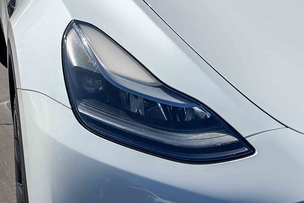 Thumbnail: 2023 Tesla Model Y - 17