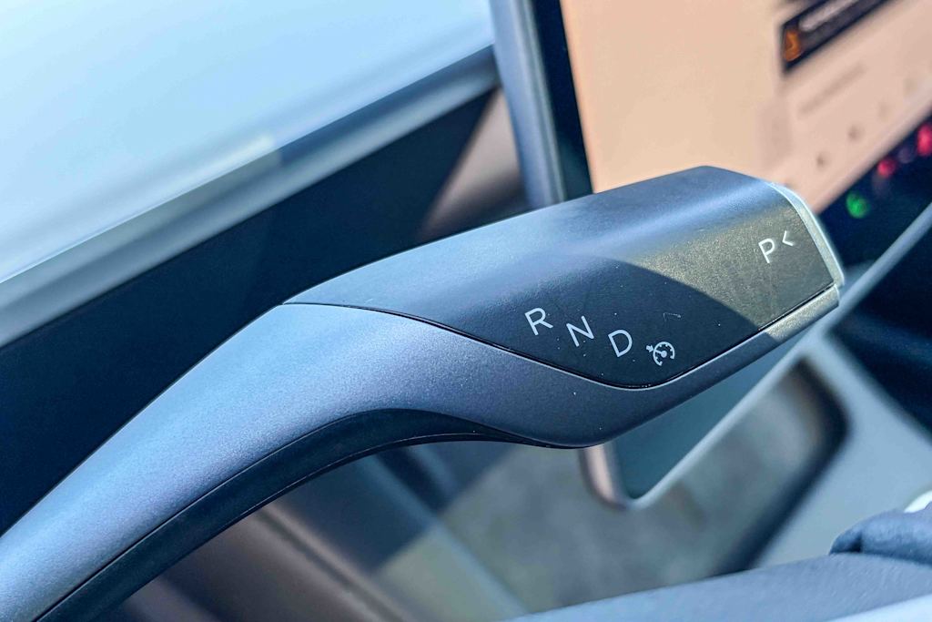 Thumbnail: 2023 Tesla Model Y - 6