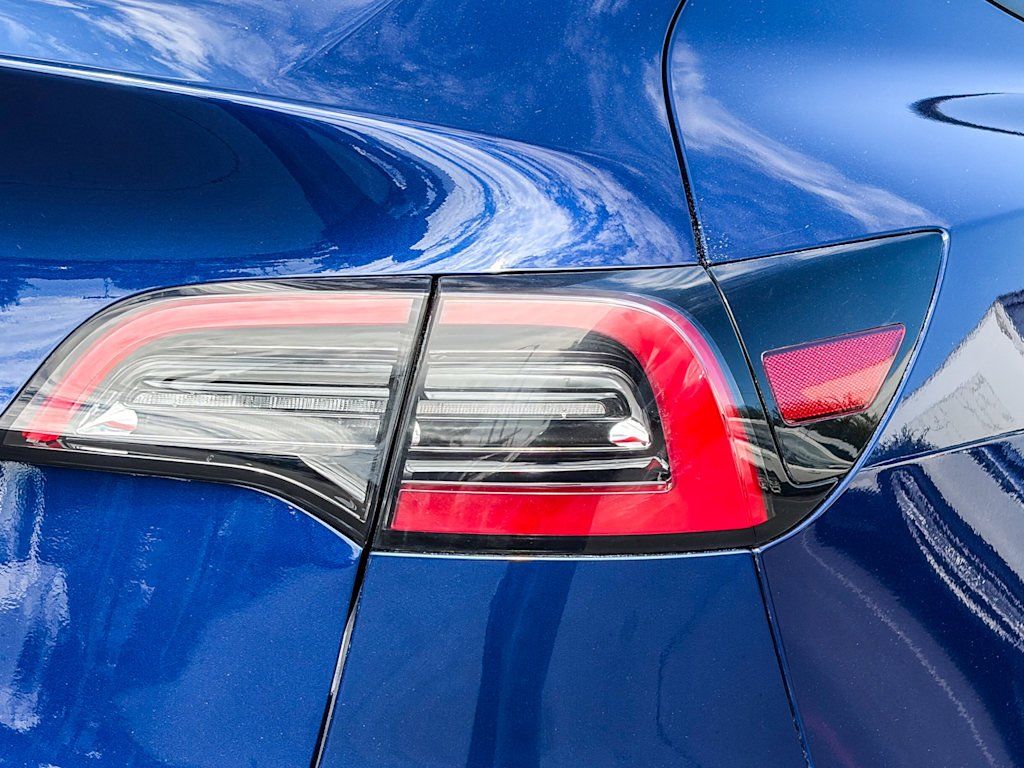 Thumbnail: 2022 Tesla Model Y - 19