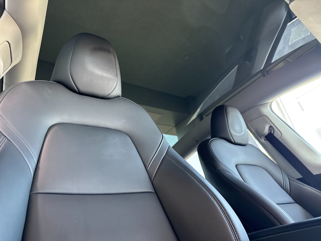 Thumbnail: 2023 Tesla Model Y - 21