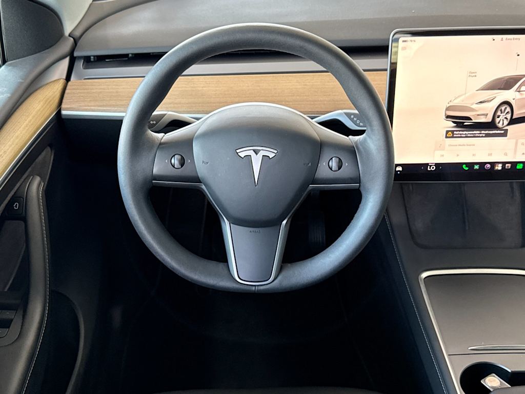 Thumbnail: 2023 Tesla Model Y - 9