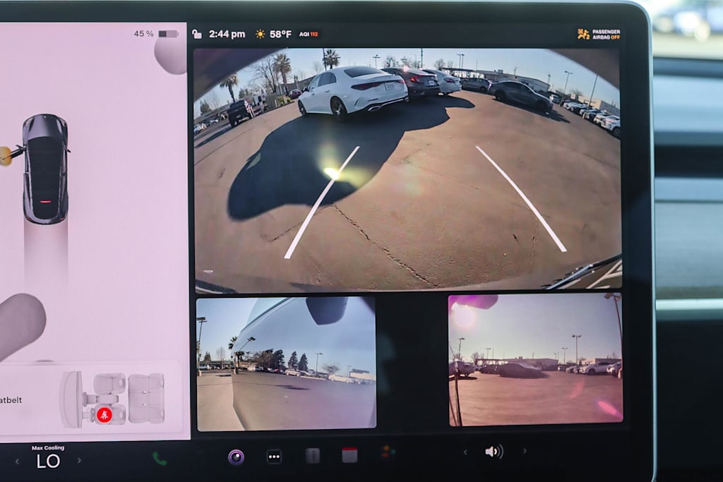 Thumbnail: 2023 Tesla Model Y - 23