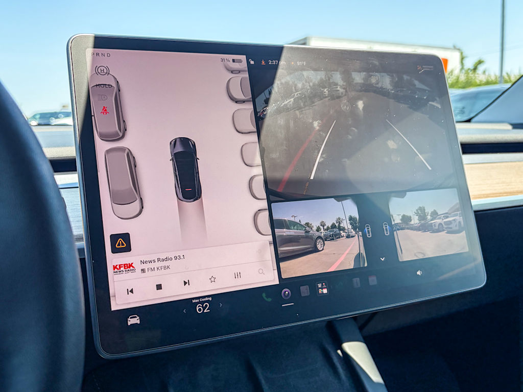 Thumbnail: 2022 Tesla Model Y - 23
