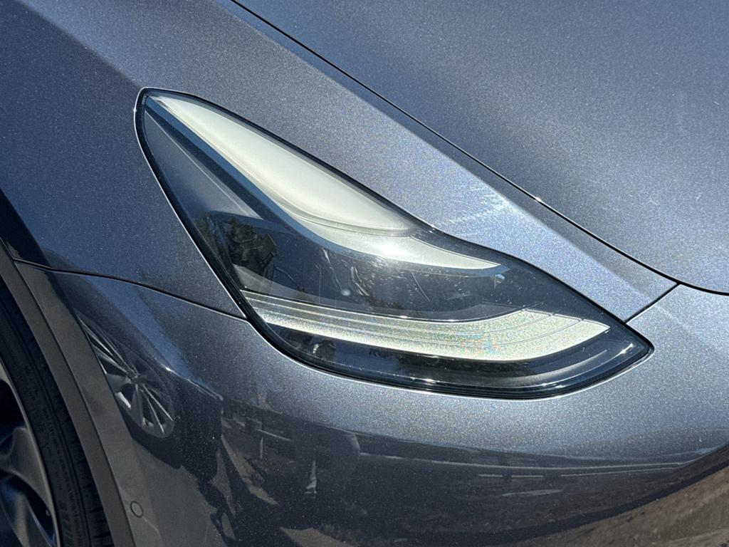 Thumbnail: 2022 Tesla Model Y - 10