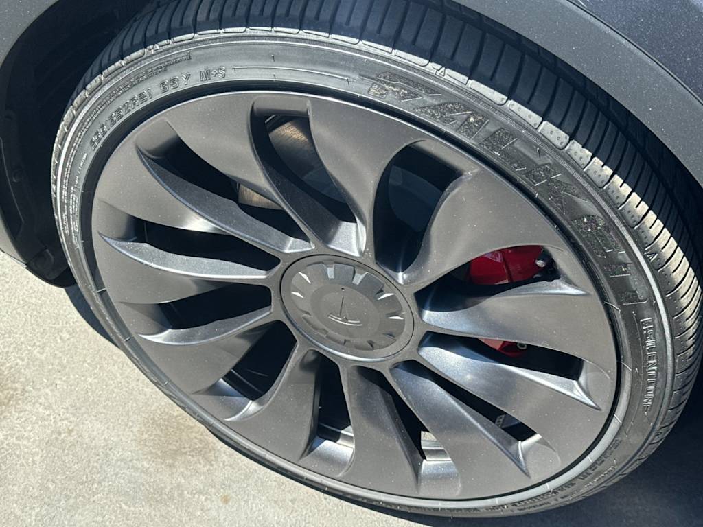 Thumbnail: 2022 Tesla Model Y - 6