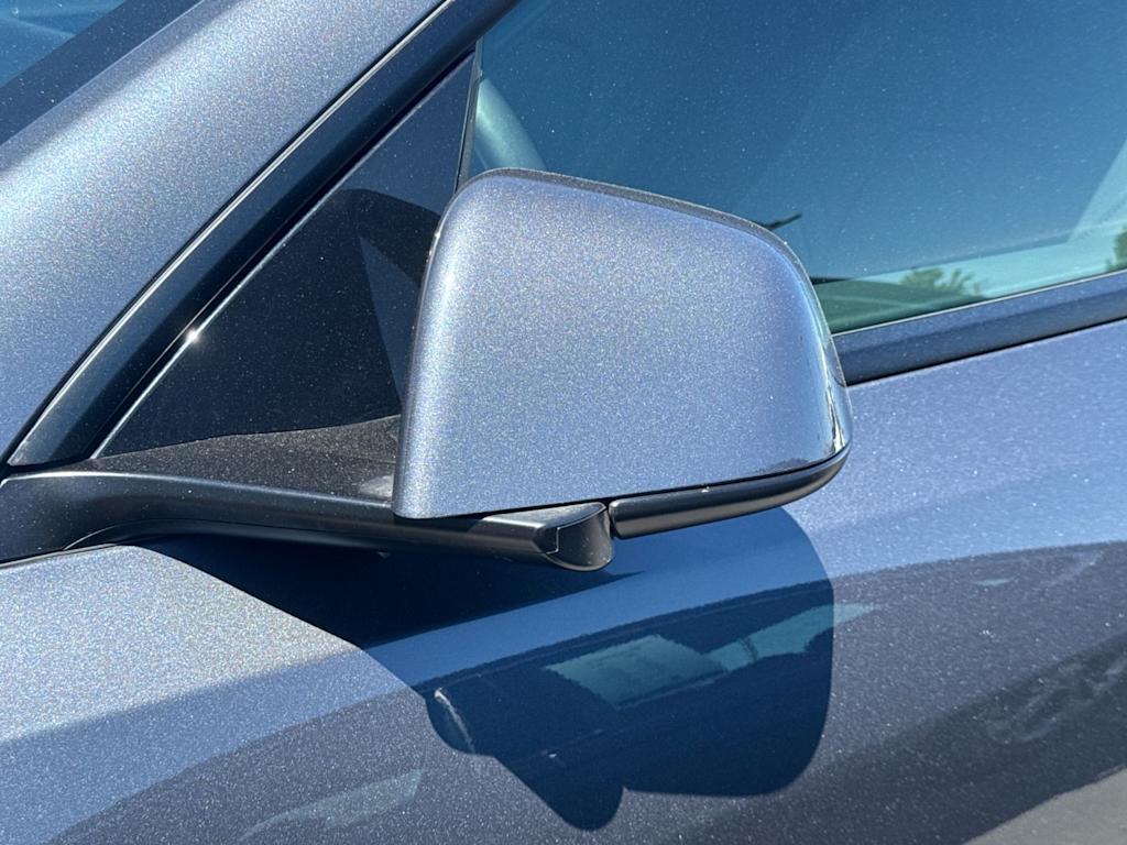 Thumbnail: 2022 Tesla Model Y - 8