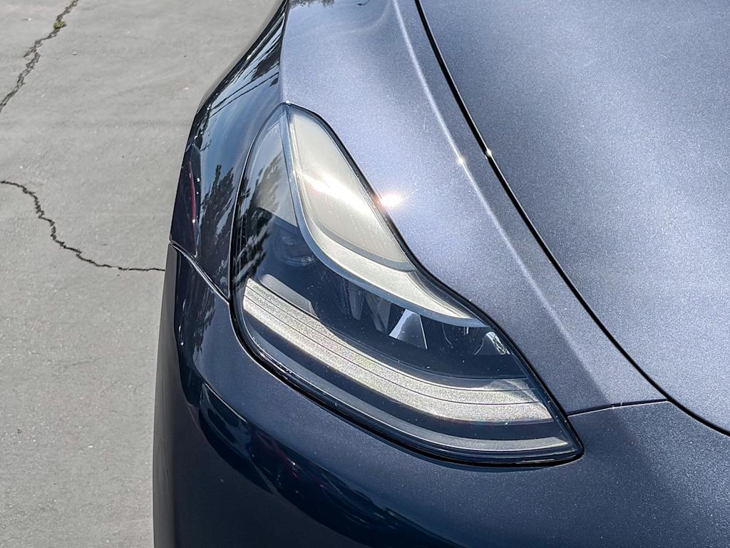 Thumbnail: 2022 Tesla Model Y - 15