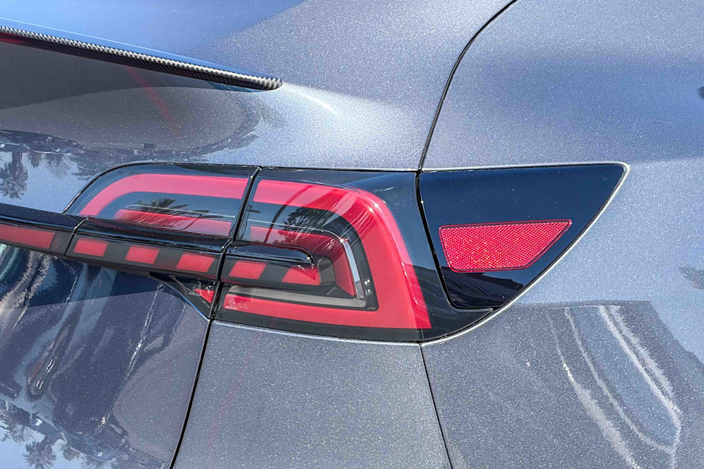 Thumbnail: 2023 Tesla Model Y - 16