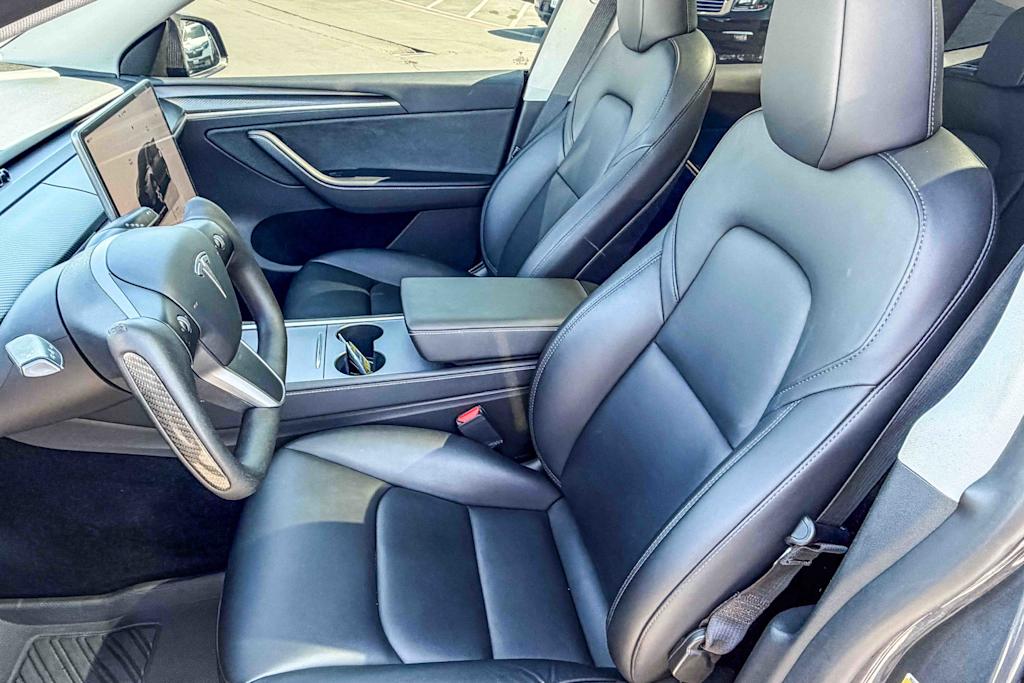 Thumbnail: 2023 Tesla Model Y - 9