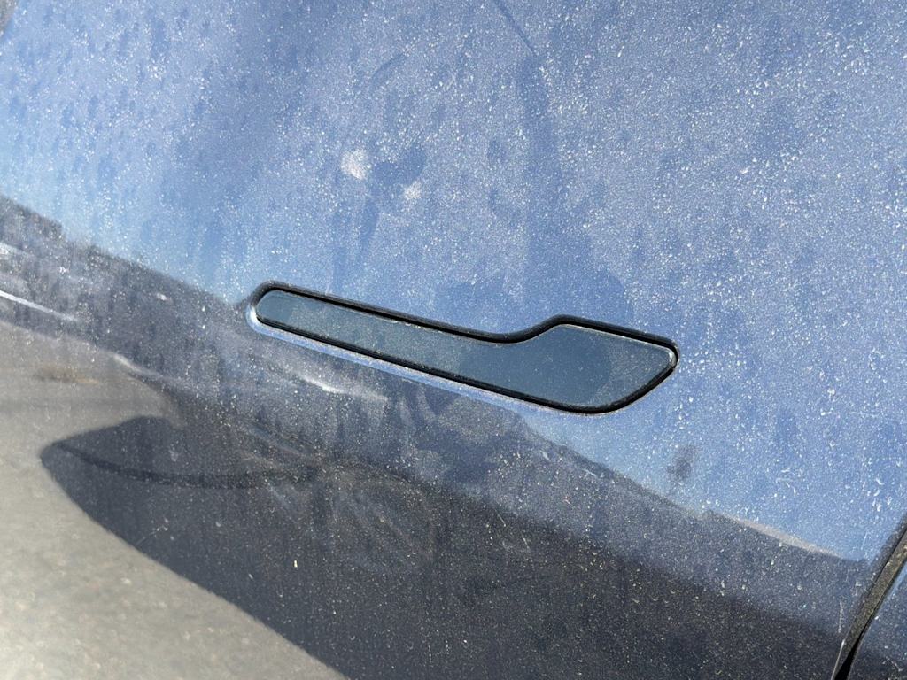 Thumbnail: 2023 Tesla Model Y - 19