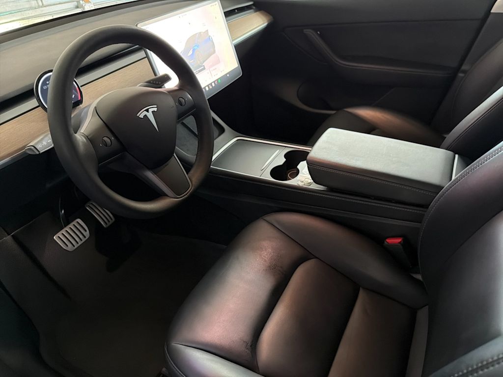Thumbnail: 2022 Tesla Model Y - 10