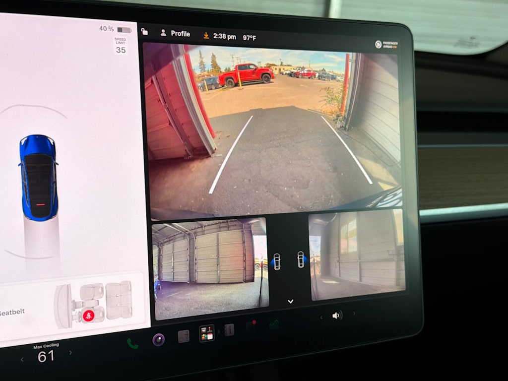 Thumbnail: 2022 Tesla Model Y - 26