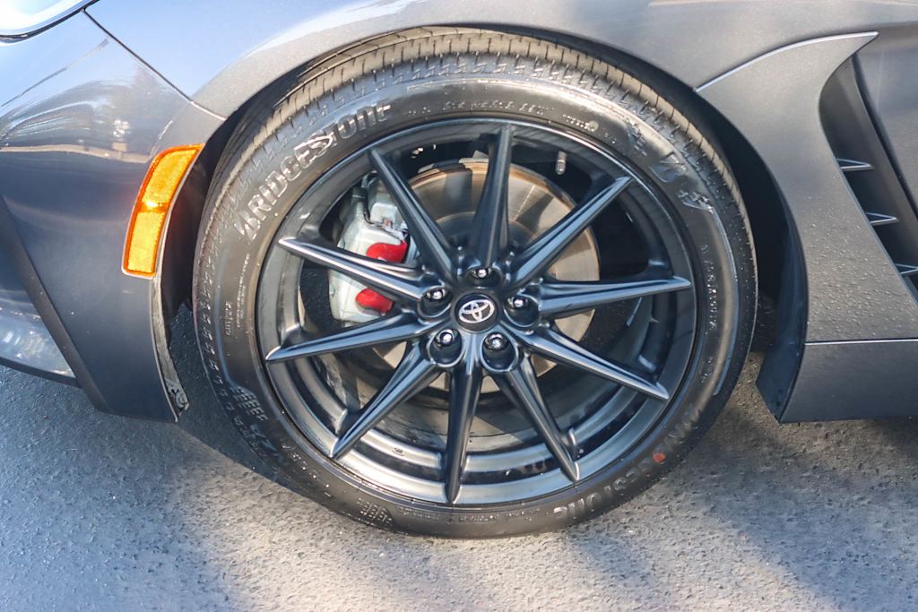 Thumbnail: 2022 Toyota GR86 - 6