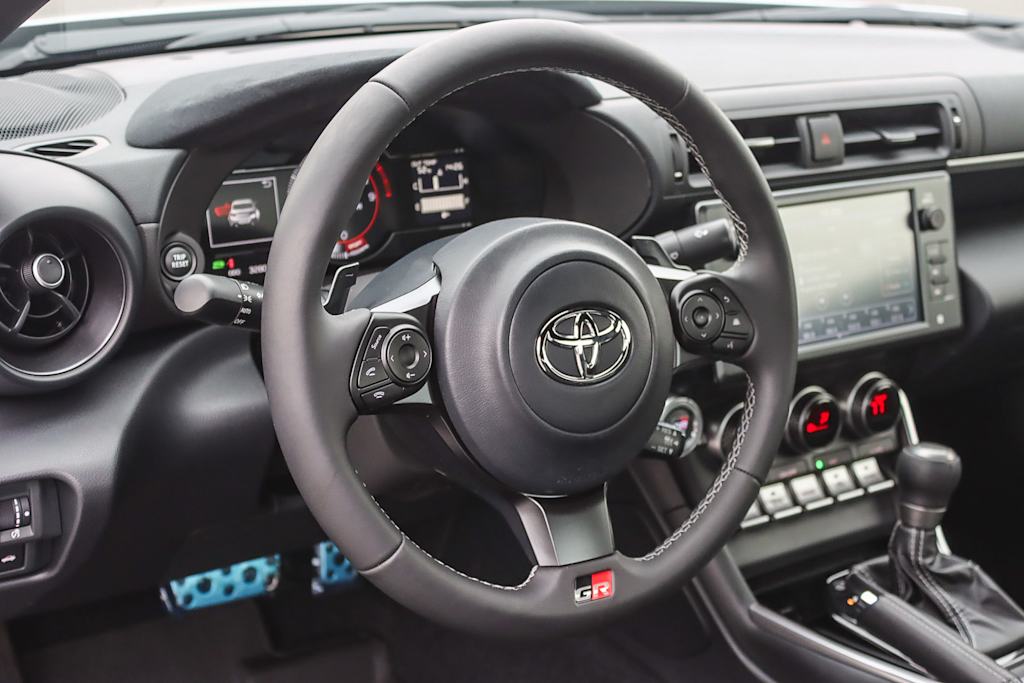 Thumbnail: 2023 Toyota GR86 - 7