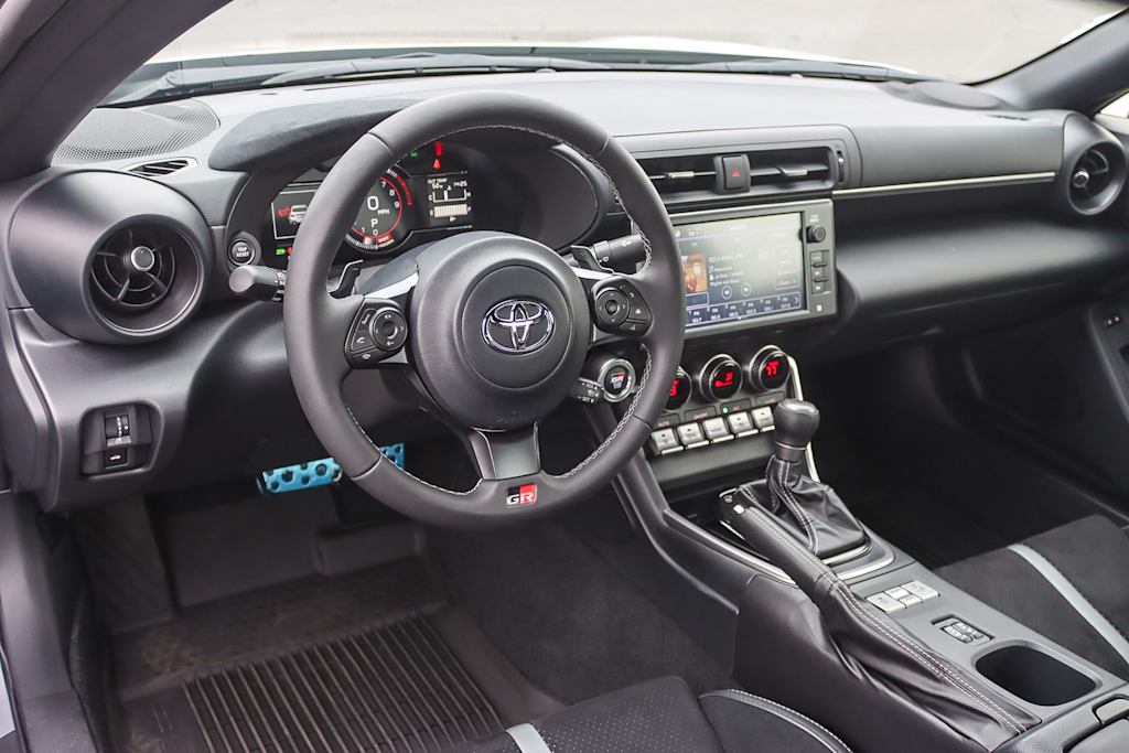 Thumbnail: 2023 Toyota GR86 - 2