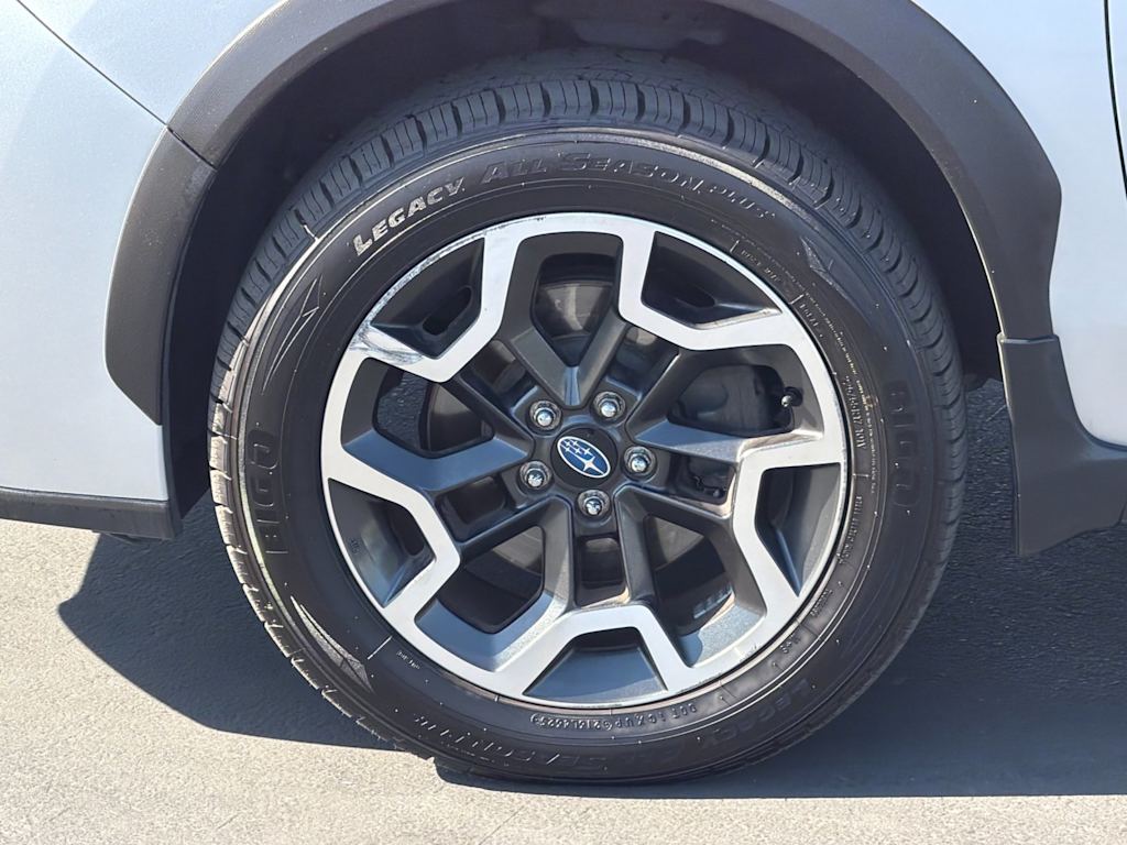Thumbnail: 2017 Subaru Crosstrek - 8