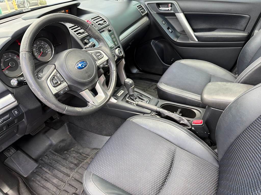 Thumbnail: 2017 Subaru Forester - 9