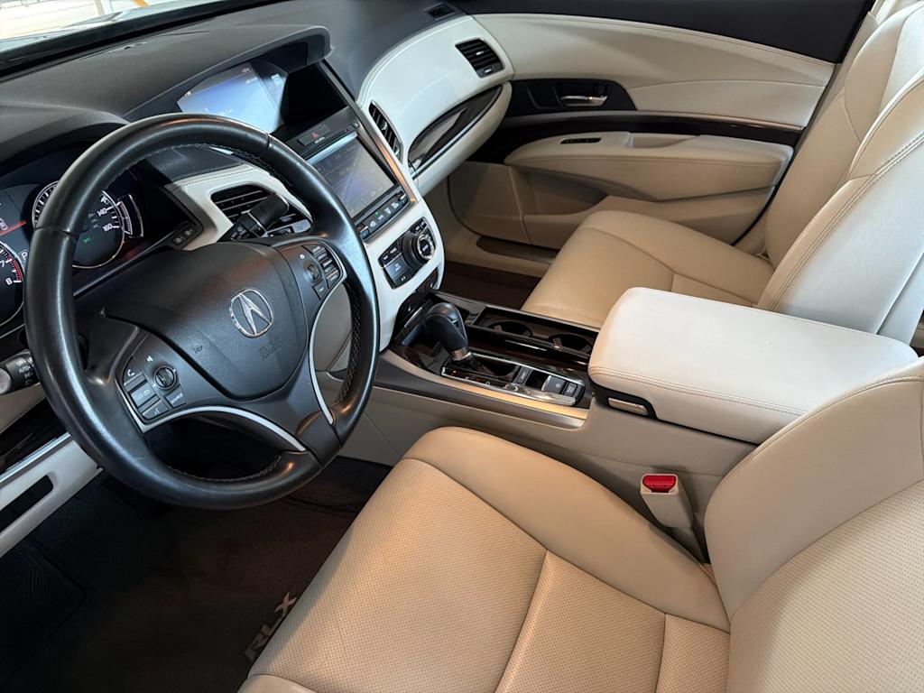 Thumbnail: 2015 Acura RLX - 10