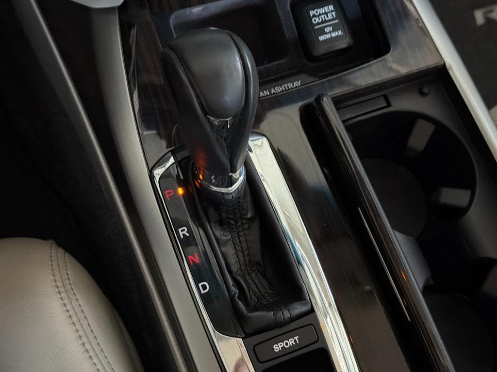 Thumbnail: 2015 Acura RLX - 14