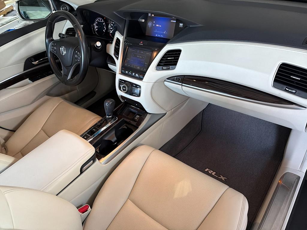 Thumbnail: 2015 Acura RLX - 12