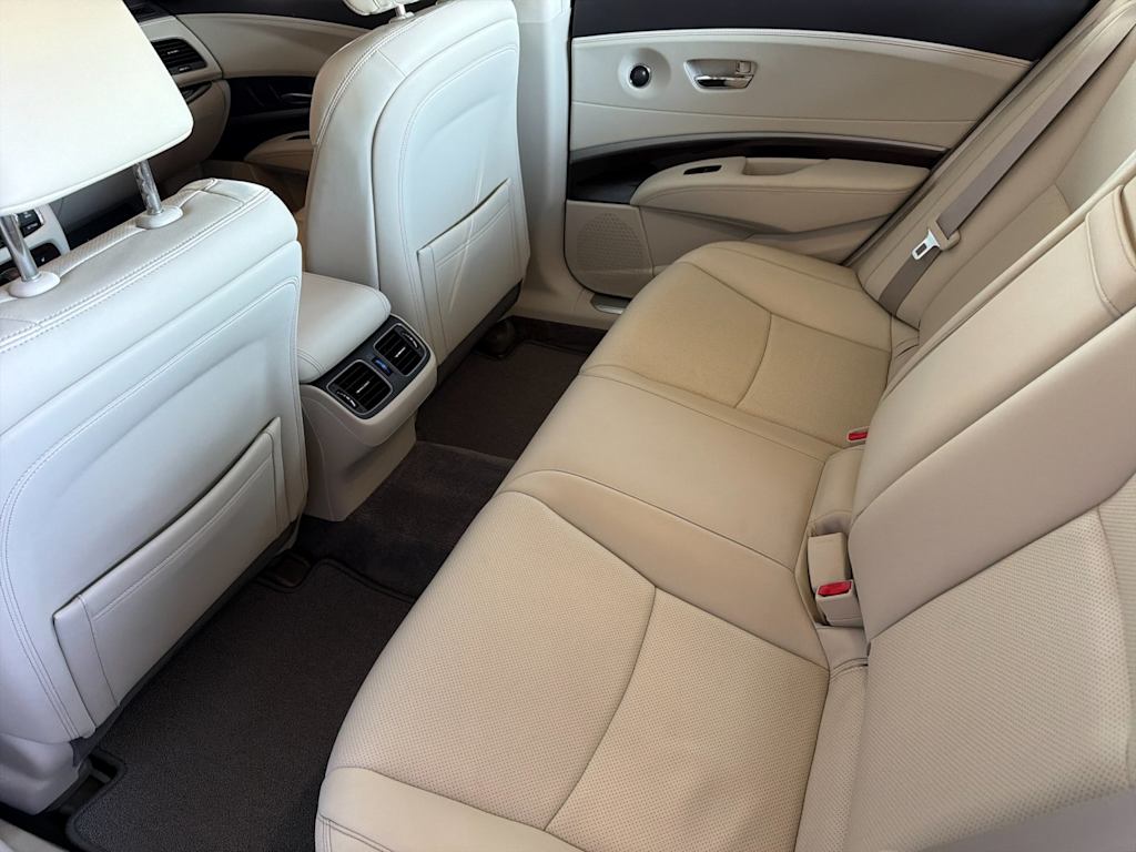 Thumbnail: 2015 Acura RLX - 11