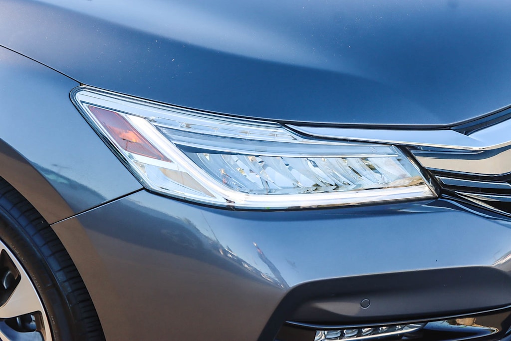 Thumbnail: 2017 Honda Accord - 19