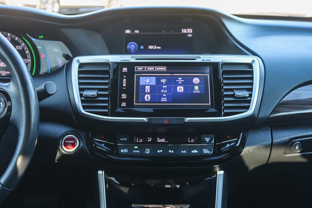 Thumbnail: 2017 Honda Accord - 12