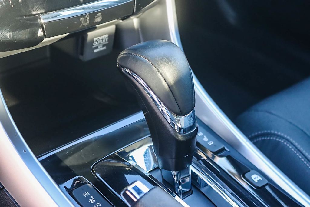 Thumbnail: 2017 Honda Accord - 13