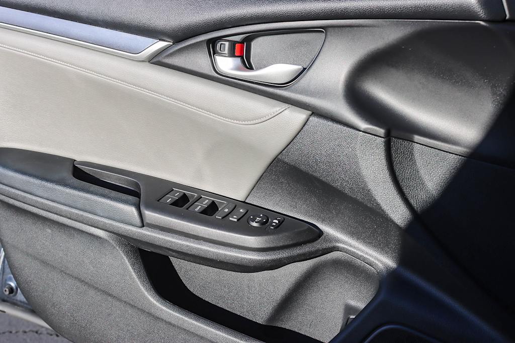 Thumbnail: 2018 Honda Civic - 24