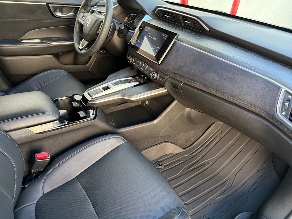 Thumbnail: 2018 Honda Clarity - 13
