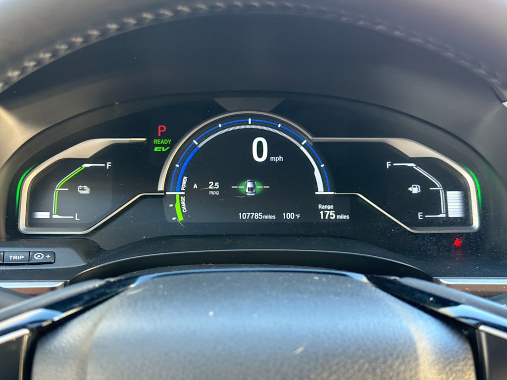 Thumbnail: 2018 Honda Clarity - 16