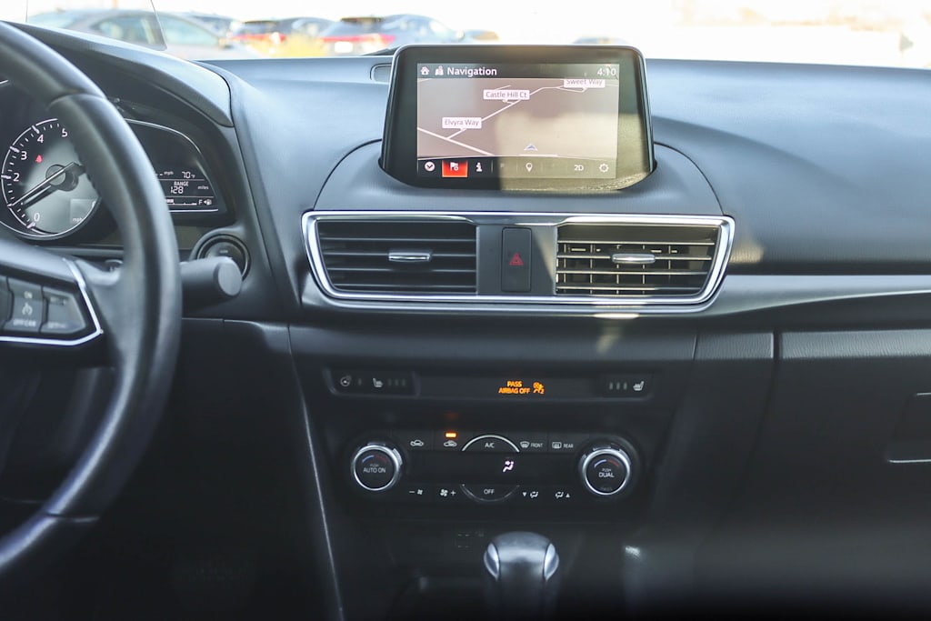 Thumbnail: 2017 Mazda Mazda3 - 12