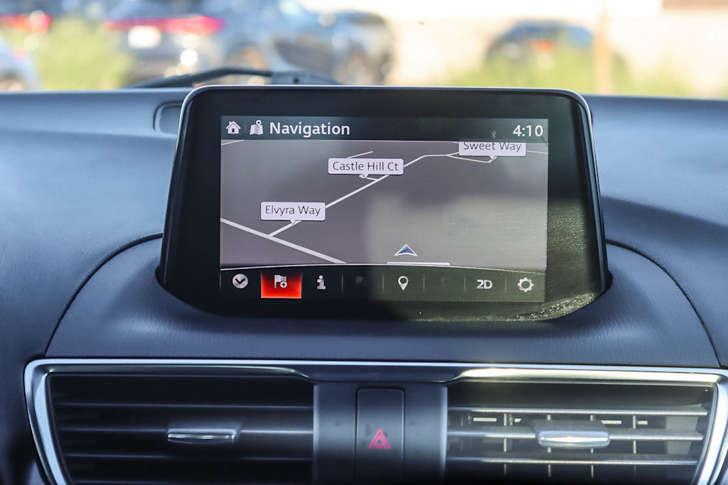 Thumbnail: 2017 Mazda Mazda3 - 21