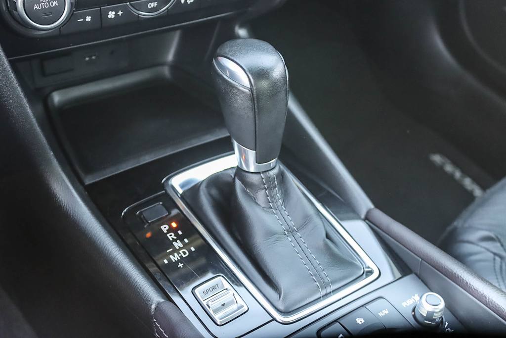 Thumbnail: 2017 Mazda Mazda3 - 13