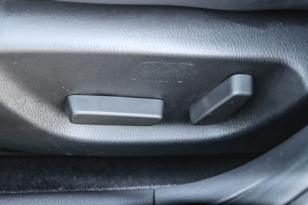 Thumbnail: 2017 Mazda Mazda3 - 24