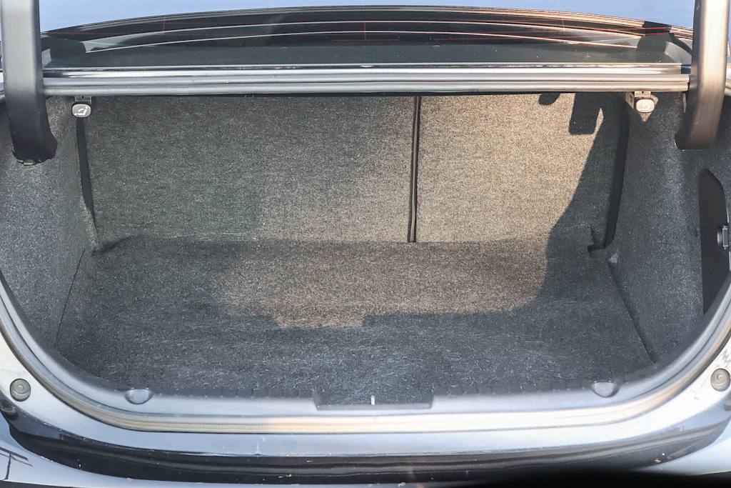 Thumbnail: 2017 Mazda Mazda3 - 15