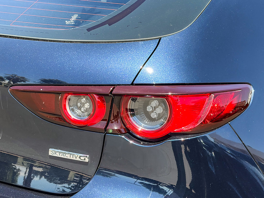 Thumbnail: 2021 Mazda Mazda3 - 20