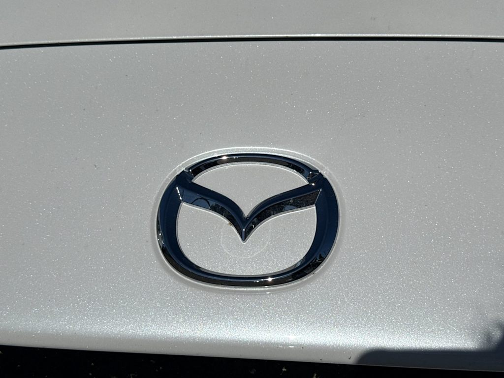 Thumbnail: 2022 Mazda MX-5 Miata - 15