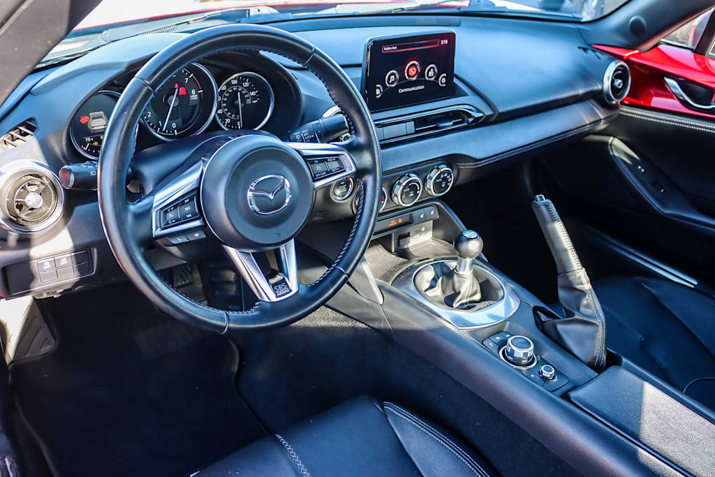 Thumbnail: 2020 Mazda MX-5 Miata - 2