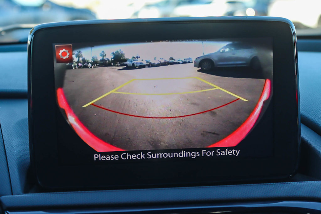 Thumbnail: 2020 Mazda MX-5 Miata - 23