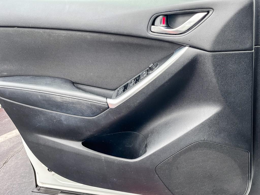 Thumbnail: 2015 Mazda CX-5 - 20