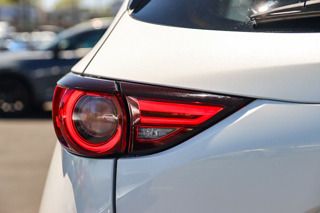 Thumbnail: 2017 Mazda CX-5 - 18