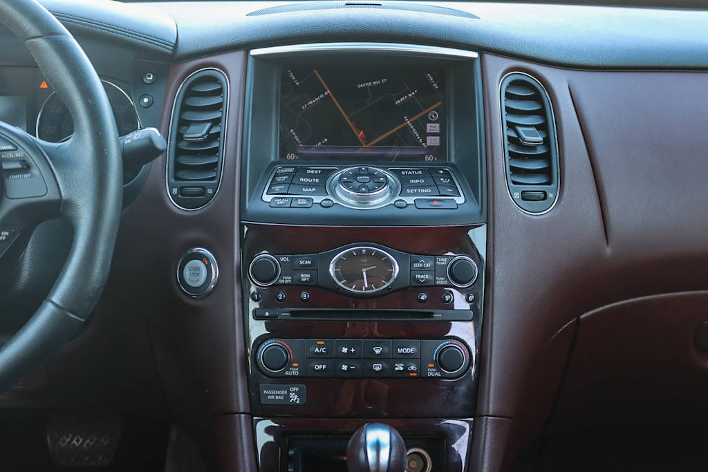 Thumbnail: 2012 INFINITI EX35 - 11