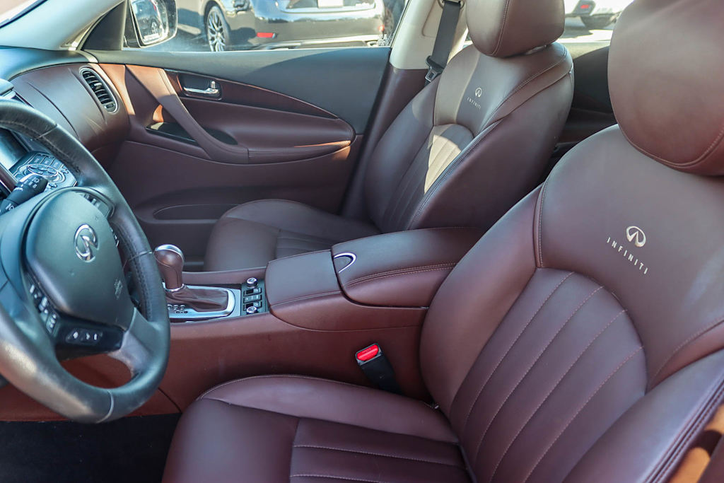 Thumbnail: 2012 INFINITI EX35 - 9