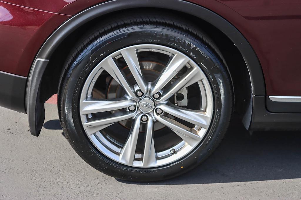 Thumbnail: 2015 INFINITI QX50 - 20