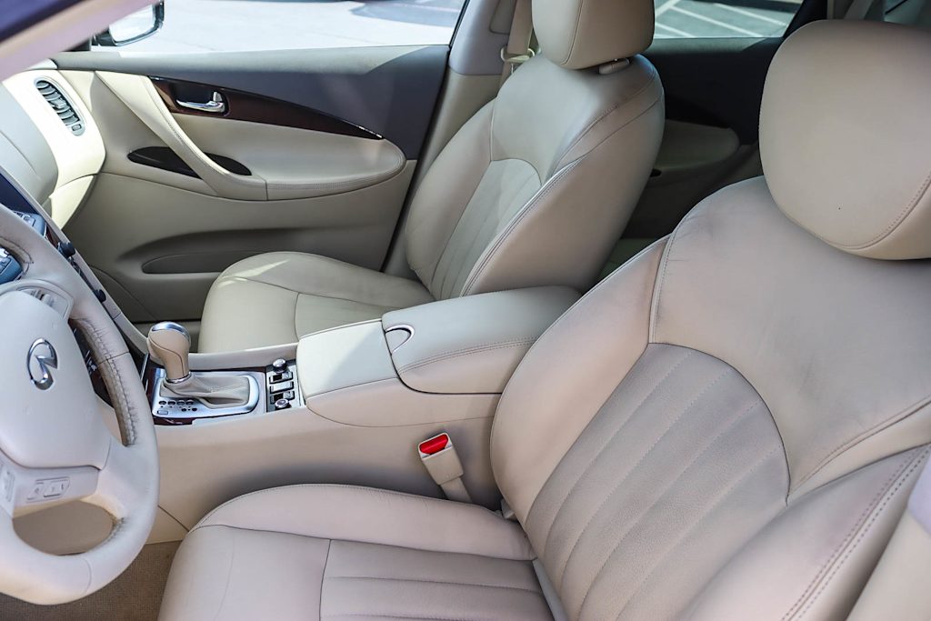 Thumbnail: 2015 INFINITI QX50 - 9